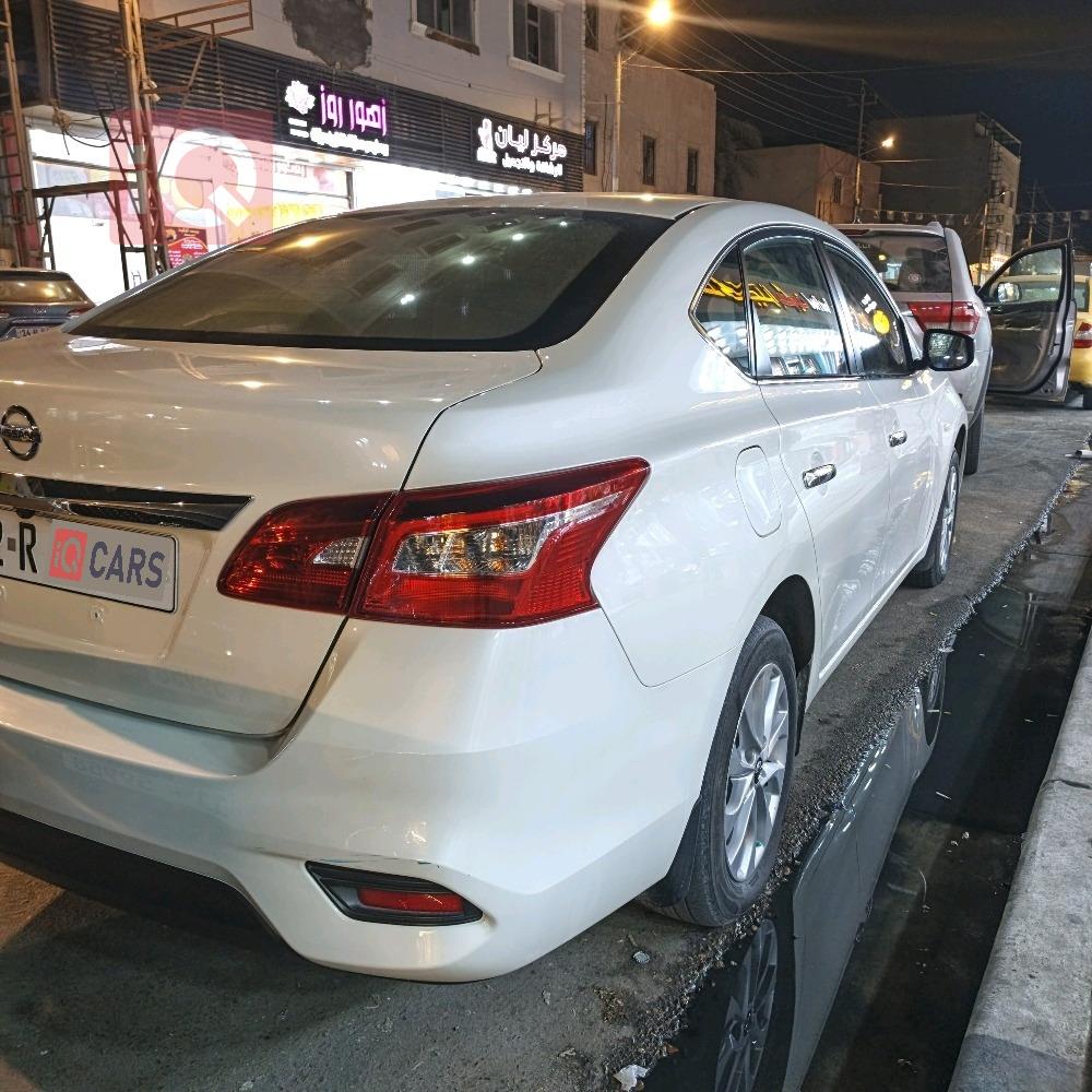 نیسان سێنترا